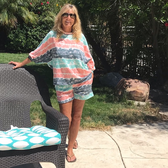 Plus Size Tie Dye Jersey Shorts in Mint - Picture 5 of 8